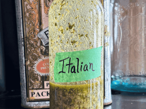 Best Golden Italian Salad Dressing Recipe (Easy & Fresh)